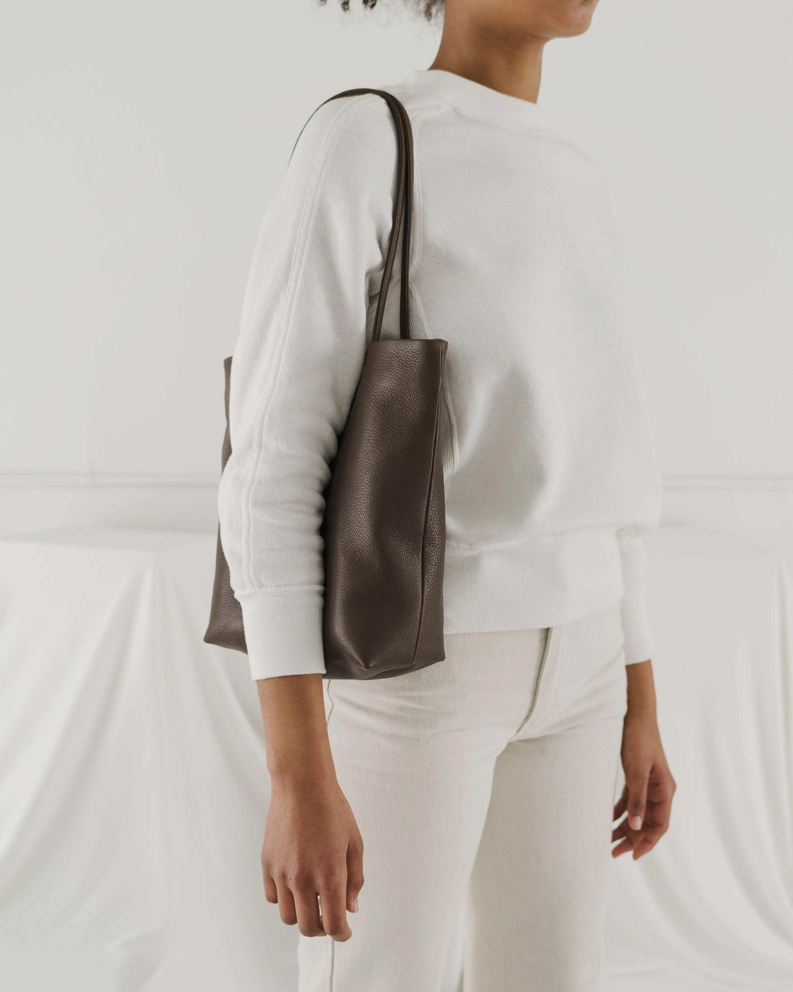 Soft Medium Tote - Chocolate
